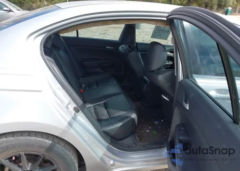 2012 Honda Accord 2.4 Se из США, поврежденный, VIN 1HGCP2F68CA017824